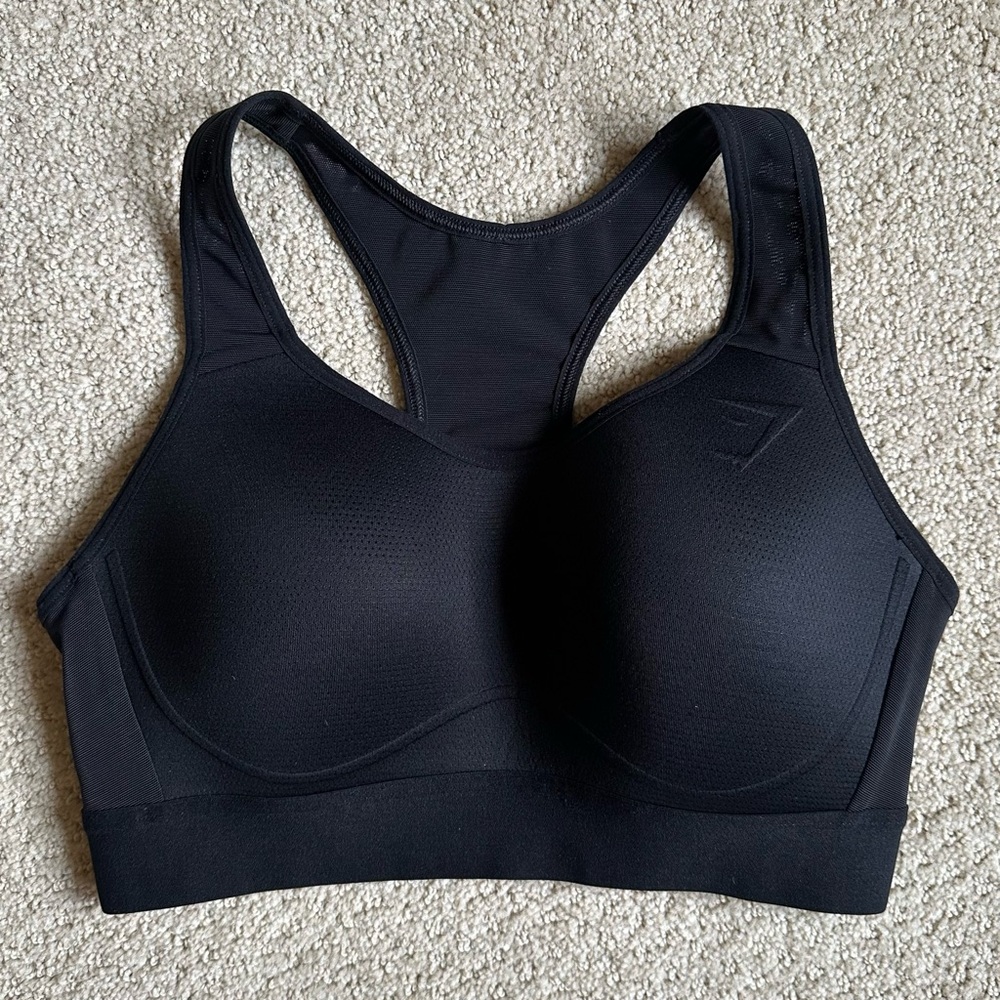 SALE ✨Gymshark Lightweight High Support Sports Bra